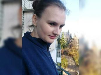 LisaLovHoney webcam model stream image