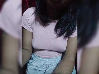 IrfanahRAk webcam model stream image