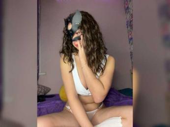 Pink_Pupsik webcam model stream image