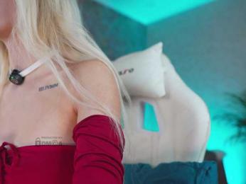 misstics_ webcam model stream image