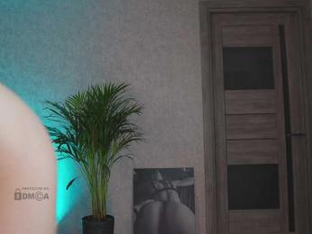 misstics_ webcam model stream image