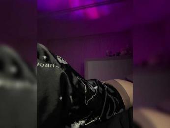 LeCriss webcam model stream image