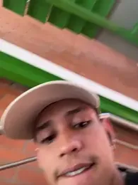 HarryGaze webcam model stream image