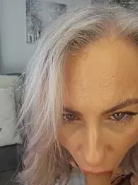 DeliciousDeeX webcam model stream image