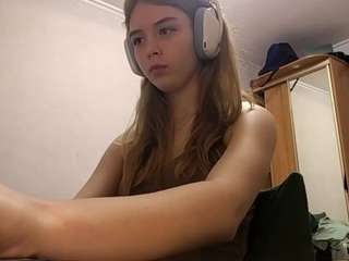 otilialingerfelter webcam model stream image