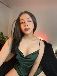 Vonmodel1 webcam model stream image