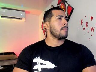 Charles Jamess webcam model stream image