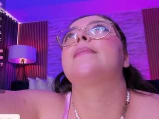 emmy-walker webcam model stream image