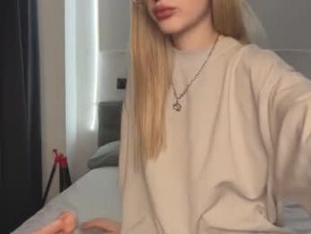 kvetapin webcam model stream image