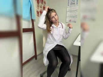 DokTor_Ada webcam model stream image