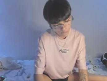 submissive_boyy_ webcam model stream image