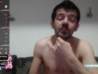 Dale E webcam model stream image