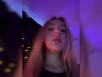 Nestyzz webcam model stream image