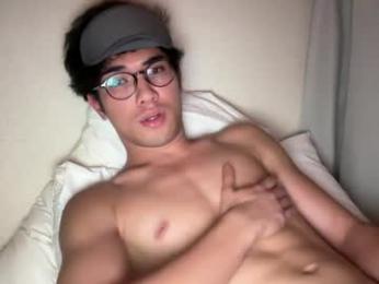 toshikaro0 webcam model stream image