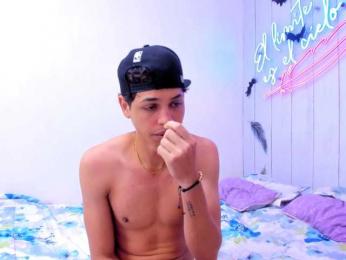 Milkfor-You webcam model stream image