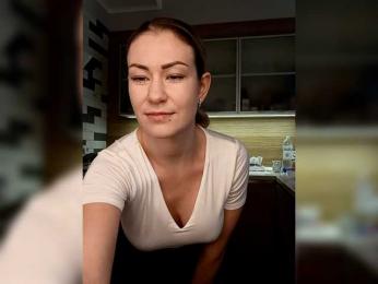 EnergyGirl webcam bongacams model stream image