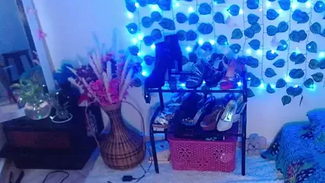 Latin_Mature975 webcam stripchat model stream image