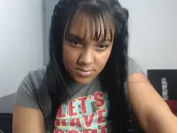 EmmaHole_ webcam model stream image