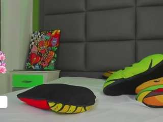 vaiin-sexual webcam model stream image