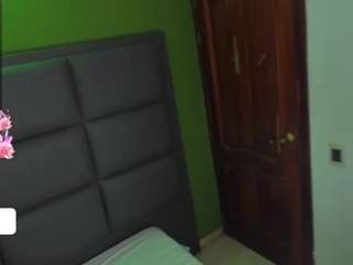 vaiin-sexual webcam camsoda model stream image