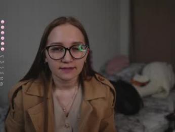 emmatiny webcam model stream image