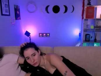 khloebeauty webcam chaturbate model stream image