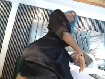 cintya_evans webcam stripchat model stream image