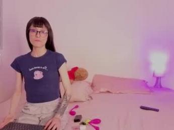 belaxmeganofficial webcam chaturbate model stream image