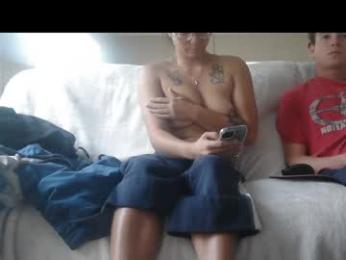 pufftropica webcam model stream image