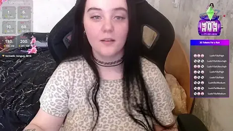 your_8a8y webcam stripchat model stream image