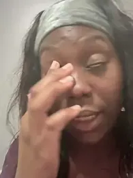 Topgyal____ webcam model stream image