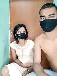 Suhani512 webcam model stream image