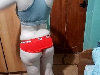 AveryFleurent webcam model stream image