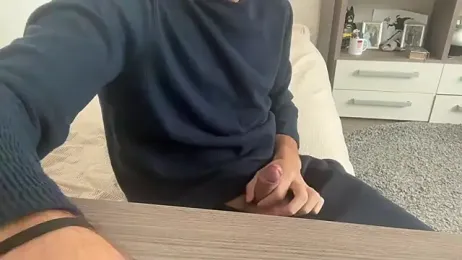 ldekfeklfmkemfk webcam model stream image