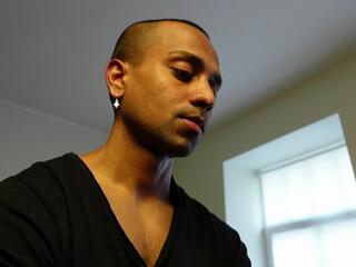 Jacky G webcam model stream image