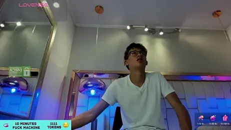 Twinkie-Alex18 webcam model stream image