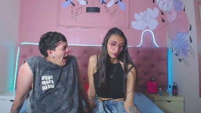 Ethan_N_Abby webcam model stream image