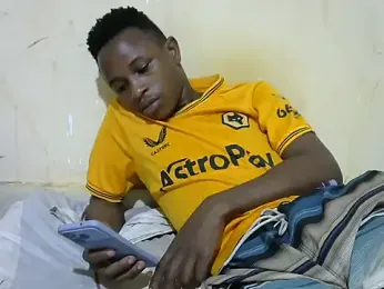 swthairydic webcam model stream image