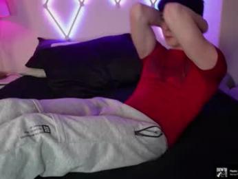 alfiegreenxxx webcam model stream image