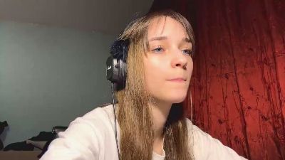 YelenaSoden webcam model stream image