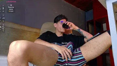 david_huge webcam model stream image