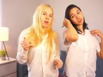 claragrosshans webcam model stream image