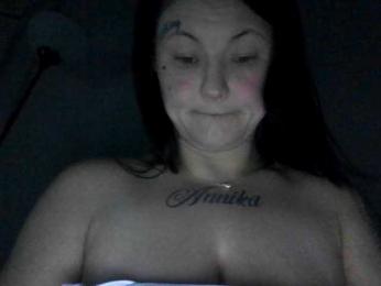 toxicnikki webcam model stream image