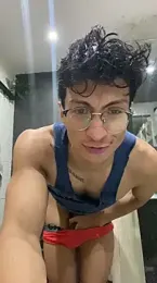 ApoloCruz webcam model stream image