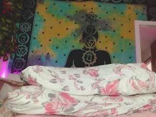 chaneel webcam model stream image