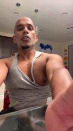 Beachmusclefit webcam model stream image