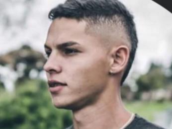 NoahMaz webcam model stream image