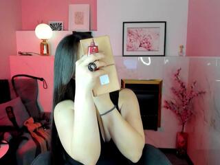 Kylie Janney webcam model stream image