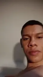 milo_cruz_ webcam model stream image