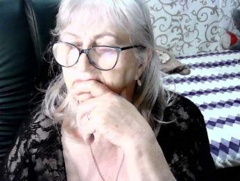 LolkaAlyss webcam model stream image